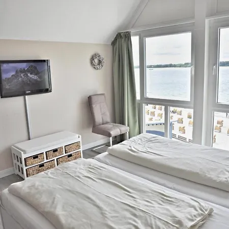 Strandhotel Nr 33 *
